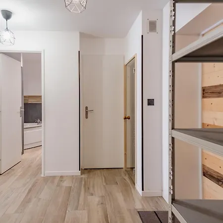 Apartment Superbe Avec Sauna, Au Pied Du Telesiege, Wifi, Babyfoot