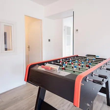 Superbe Avec Sauna, Au Pied Du Telesiege, Wifi, Babyfoot Les Deux Alpes